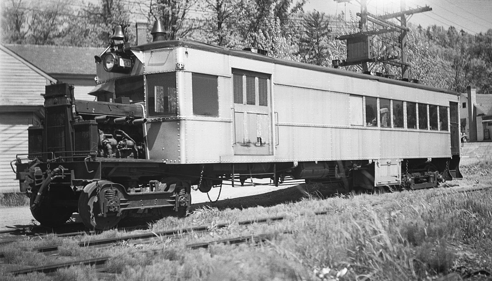 Boston & Maine Gas Electric #1120 at Windham, VT on 5.30/1939. (8x14) Boston & Maine Gas Electric #1120 at Windham, VT on 5.30/1939. (8x14)