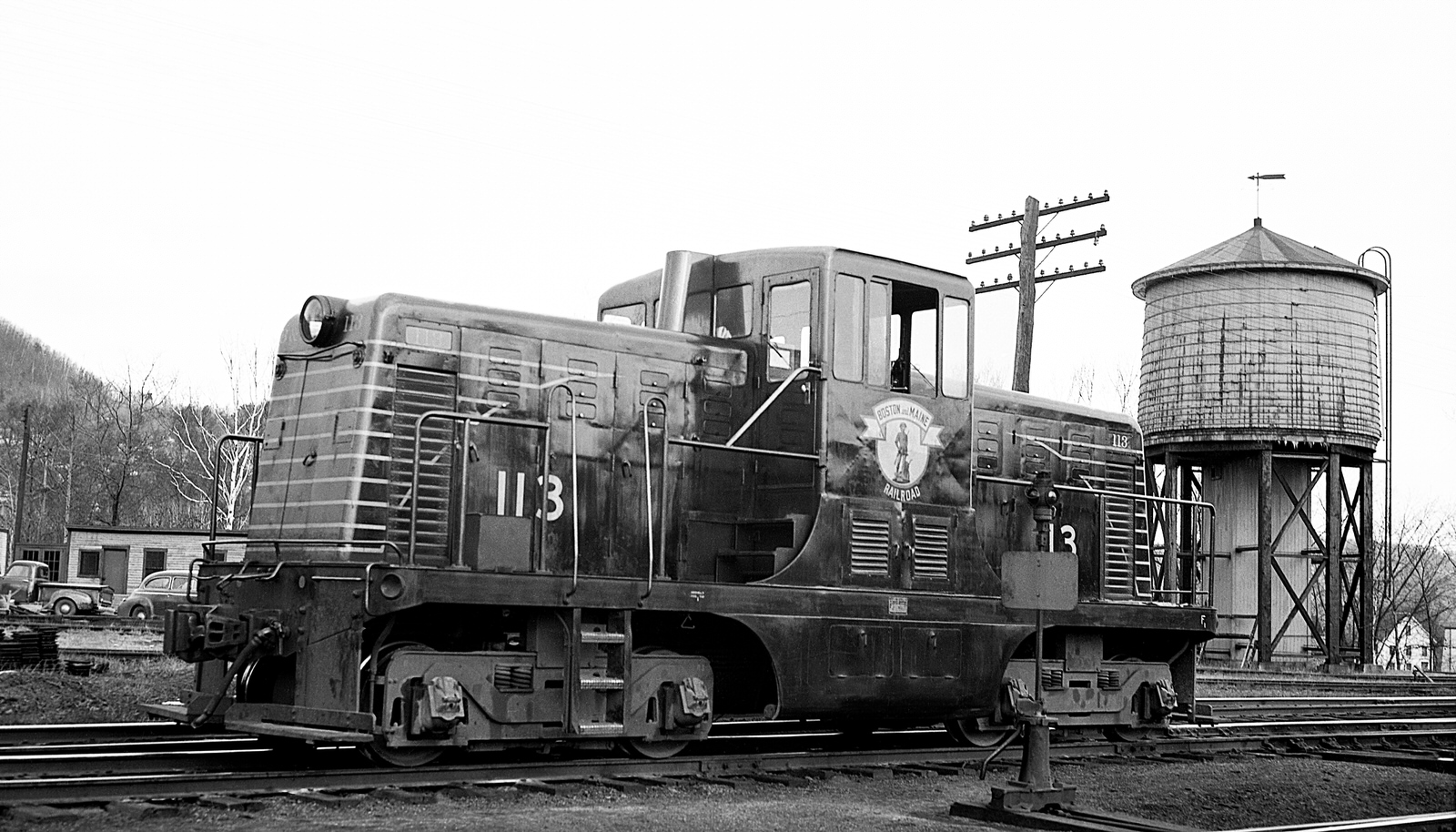 Boston Maine 44T #113 at Woodsville, NH on 3/3/1949. (8x14) Boston Maine 44T #113 at Woodsville, NH on 3/3/1949. (8x14)