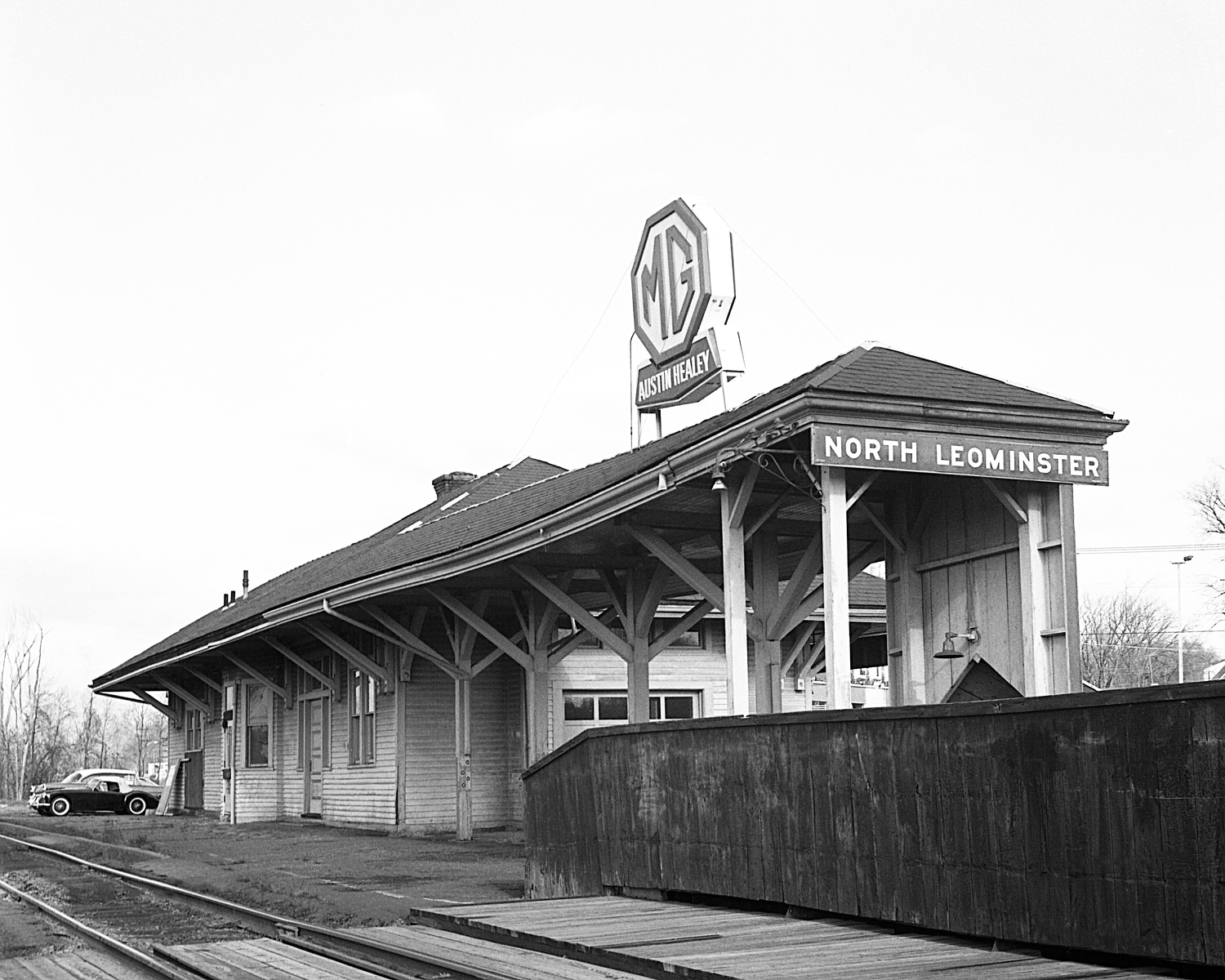 B&M Station at N. Leominster, MA on 11/25/1965. (8x10) B&M Station at N. Leominster, MA on 11/25/1965. (8x10)