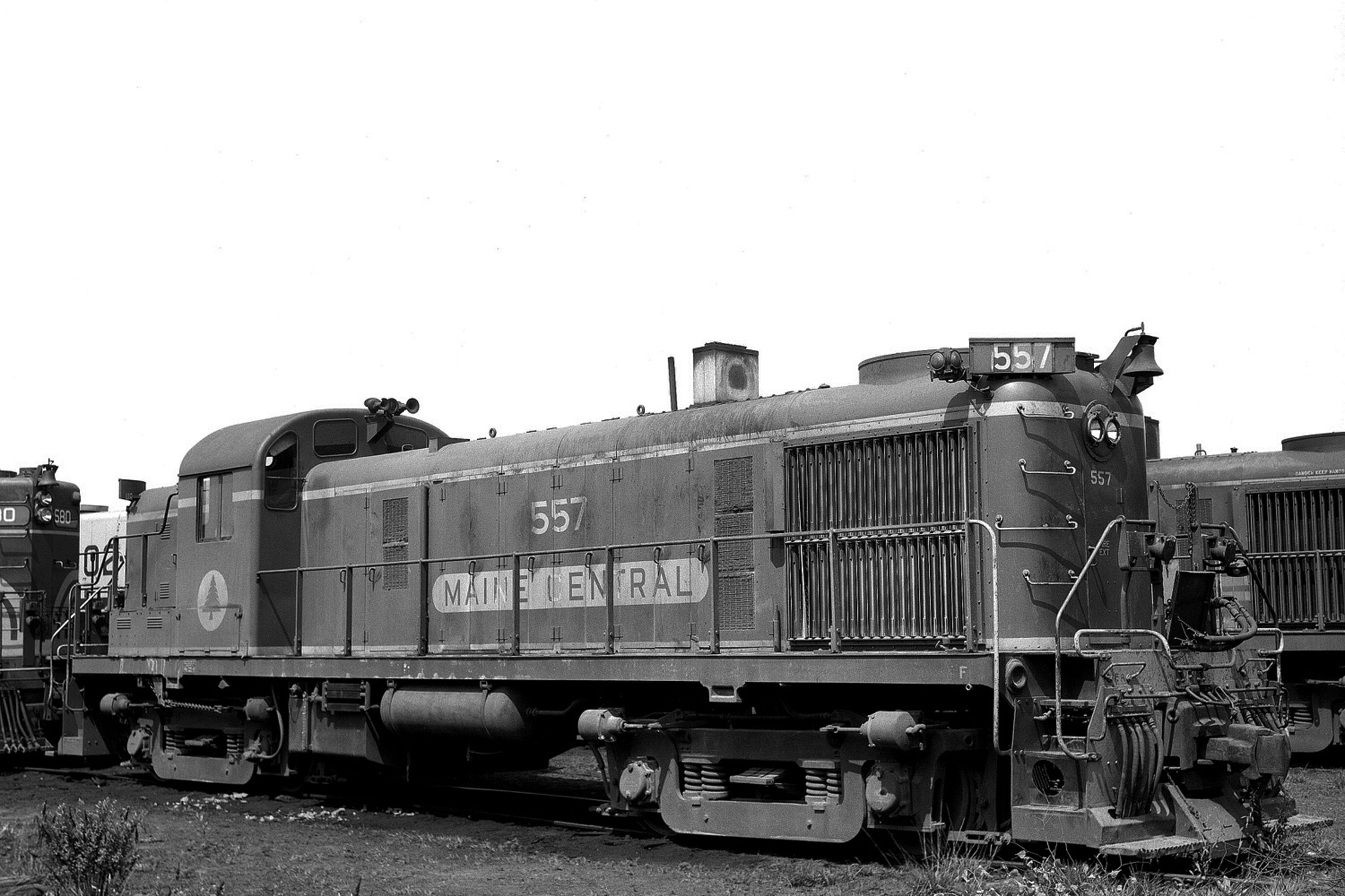 Maine Central Alco RS3 #557. (8x10) Maine Central Alco RS3 #557. (8x10)