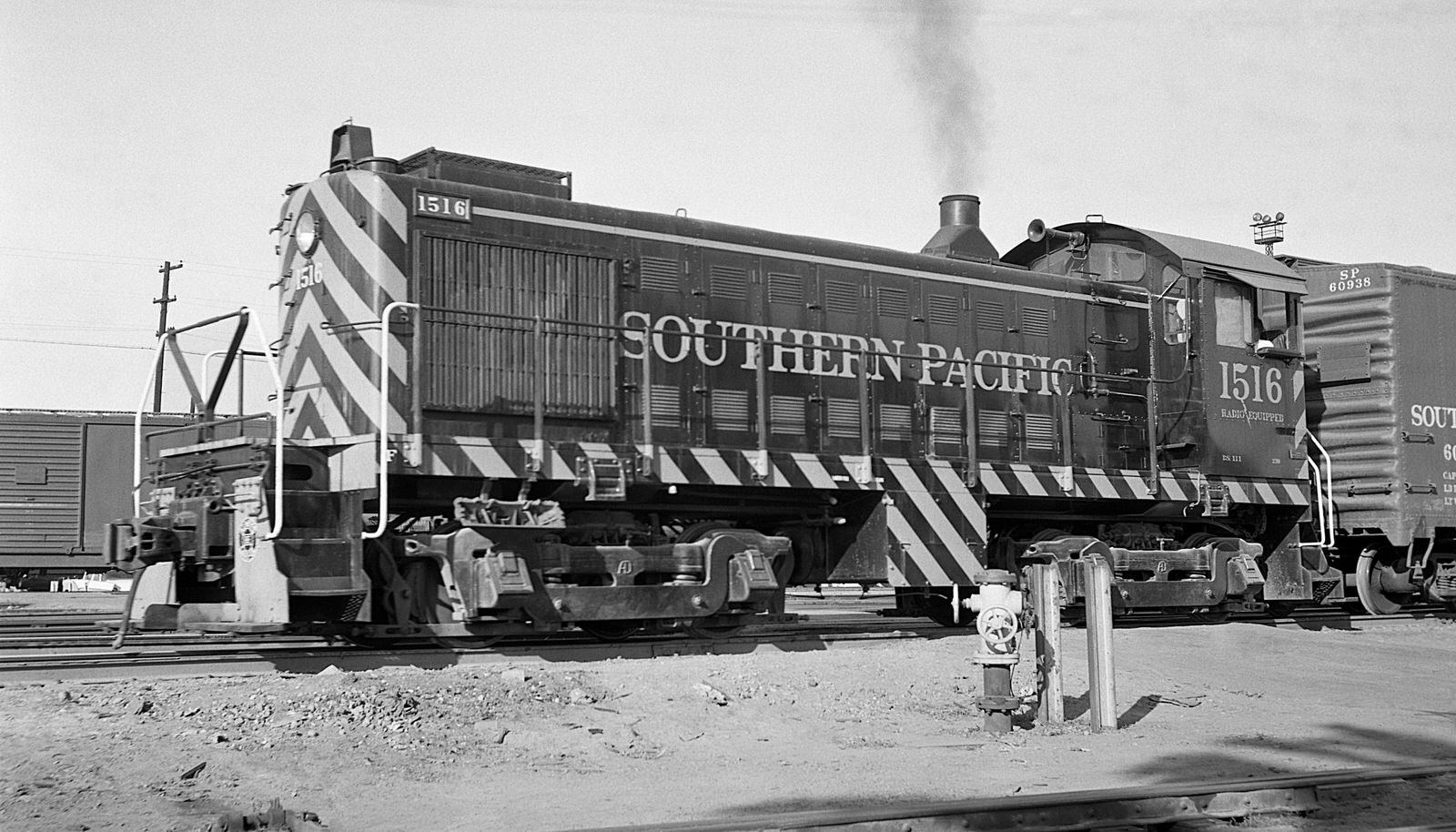 Southern Pacific Alco S4 #1516 at Oakland, CA during 7/1956. (8x14) Southern Pacific Alco S4 #1516 at Oakland, CA during 7/1956. (8x14)