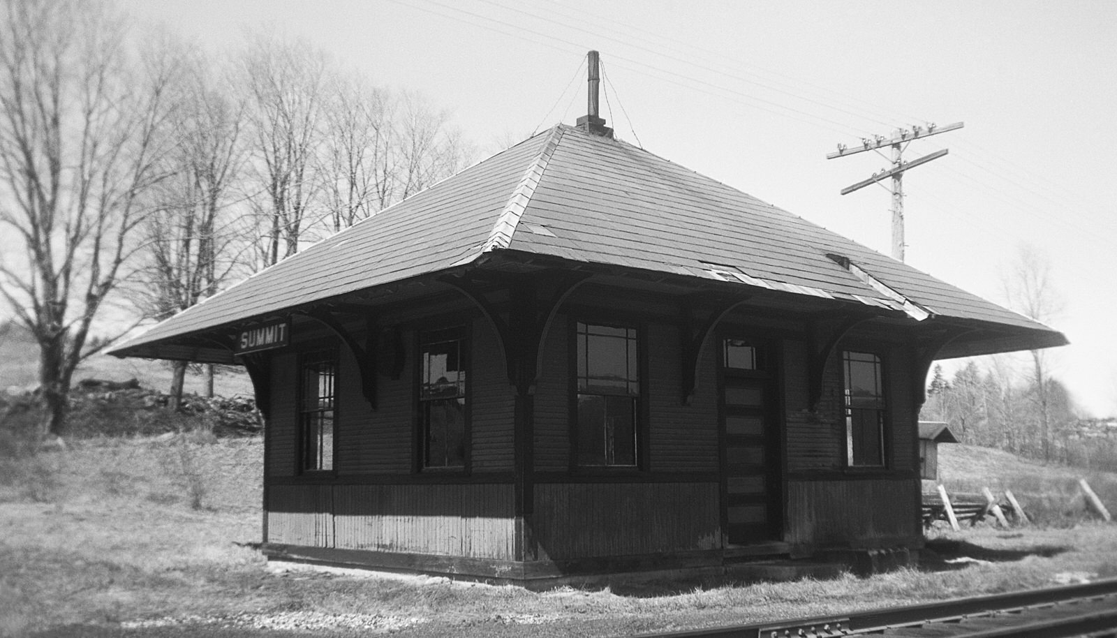 Rutland Summit Station. Date is unknown. Rutland Summit Station. Date is unknown.