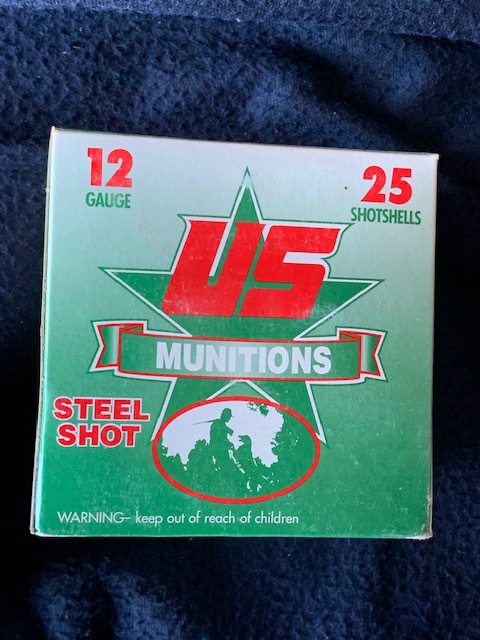 RARE VINTAGE US MUNITIONS 12GA STEEL SHOT BOX-img-0