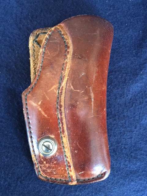 VINTAGE SMALL REVOLVER HOLSTER-img-0