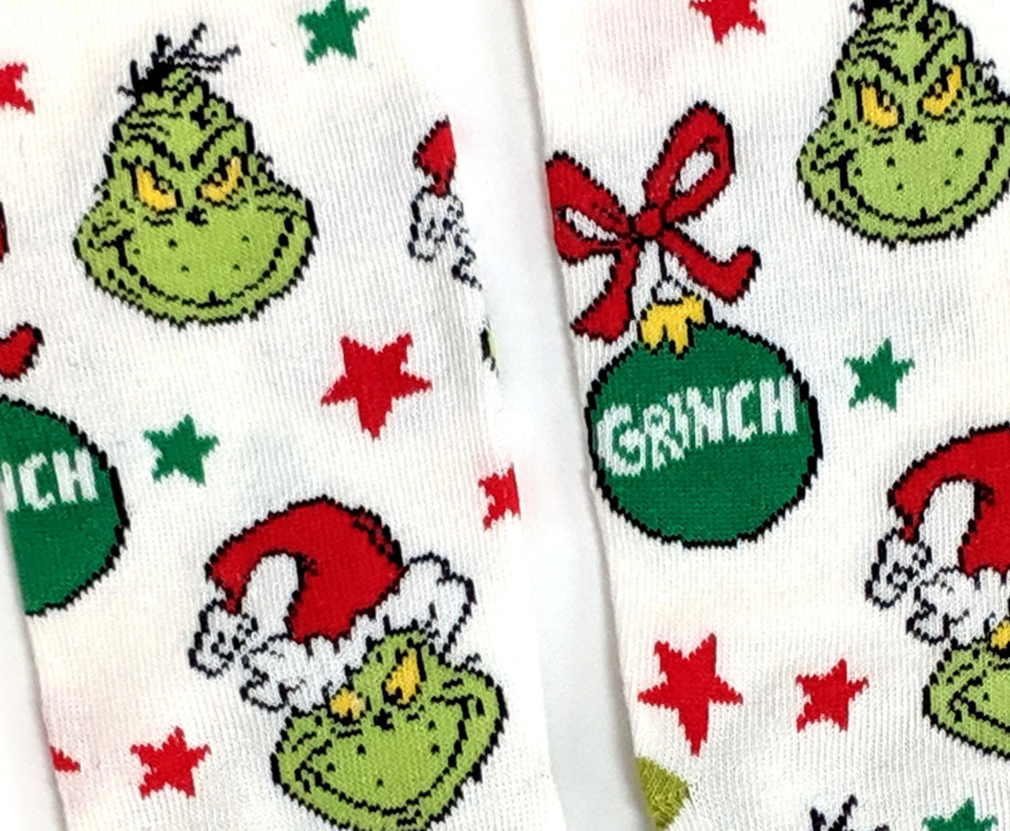 LADIES MULTIPLE GRINCH GREEN & WHITE CHRISTMAS SOCKS 48 UK /3742 EUR